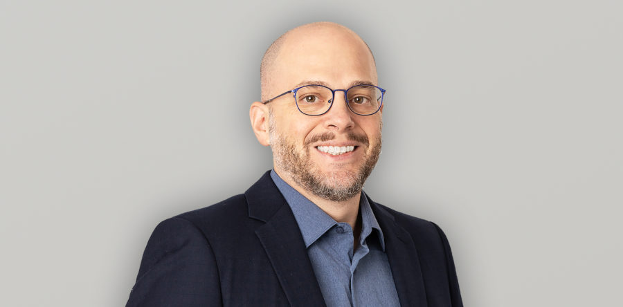 Attorney Michael Davis headshot